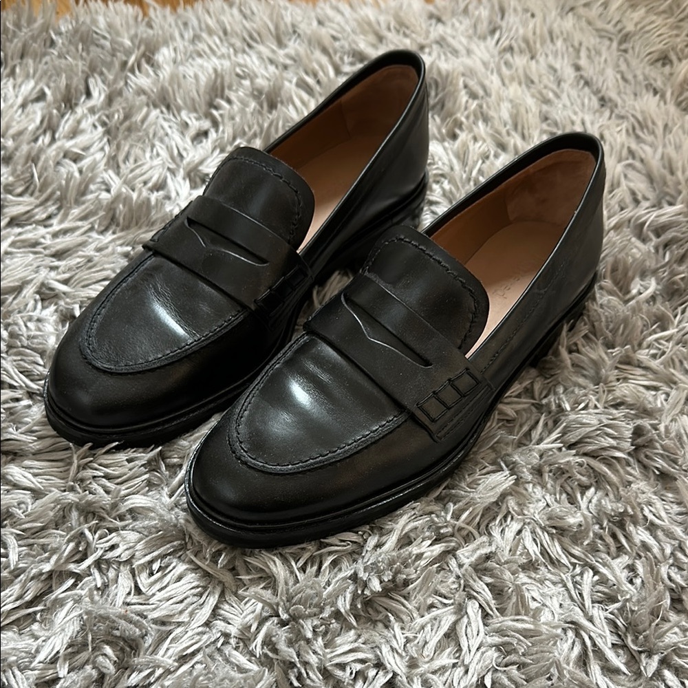 Flattered Sara Leather Loafer